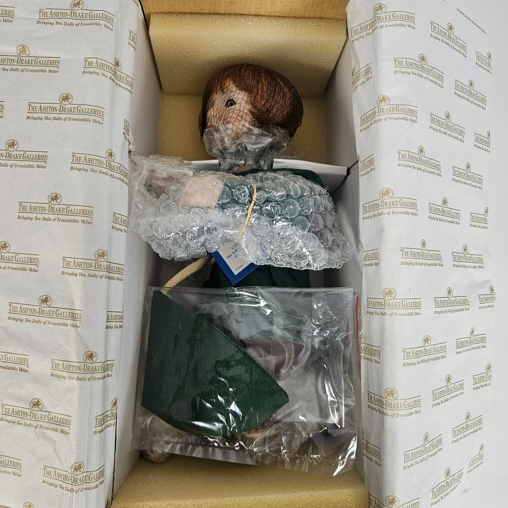 Ashton-Drake The First Shepherd Porcelain Doll Nativity O Holy Night